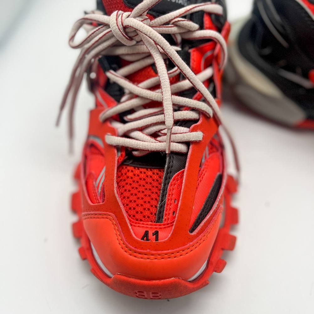 Balenciaga Mens Orange/Red and Black Track Low Top Sneakers Sz 8 - Picture 4 of 8